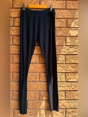 4/$25 • Jockey Black Full Length Leggings